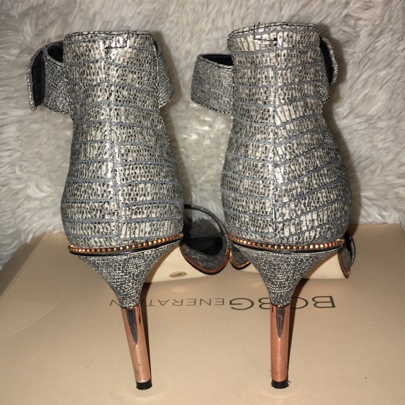 BCBG Generation Ankle Strap Sandal Heels - Picture 5 of 7